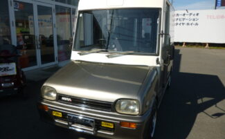 ミラウォークスルーバン